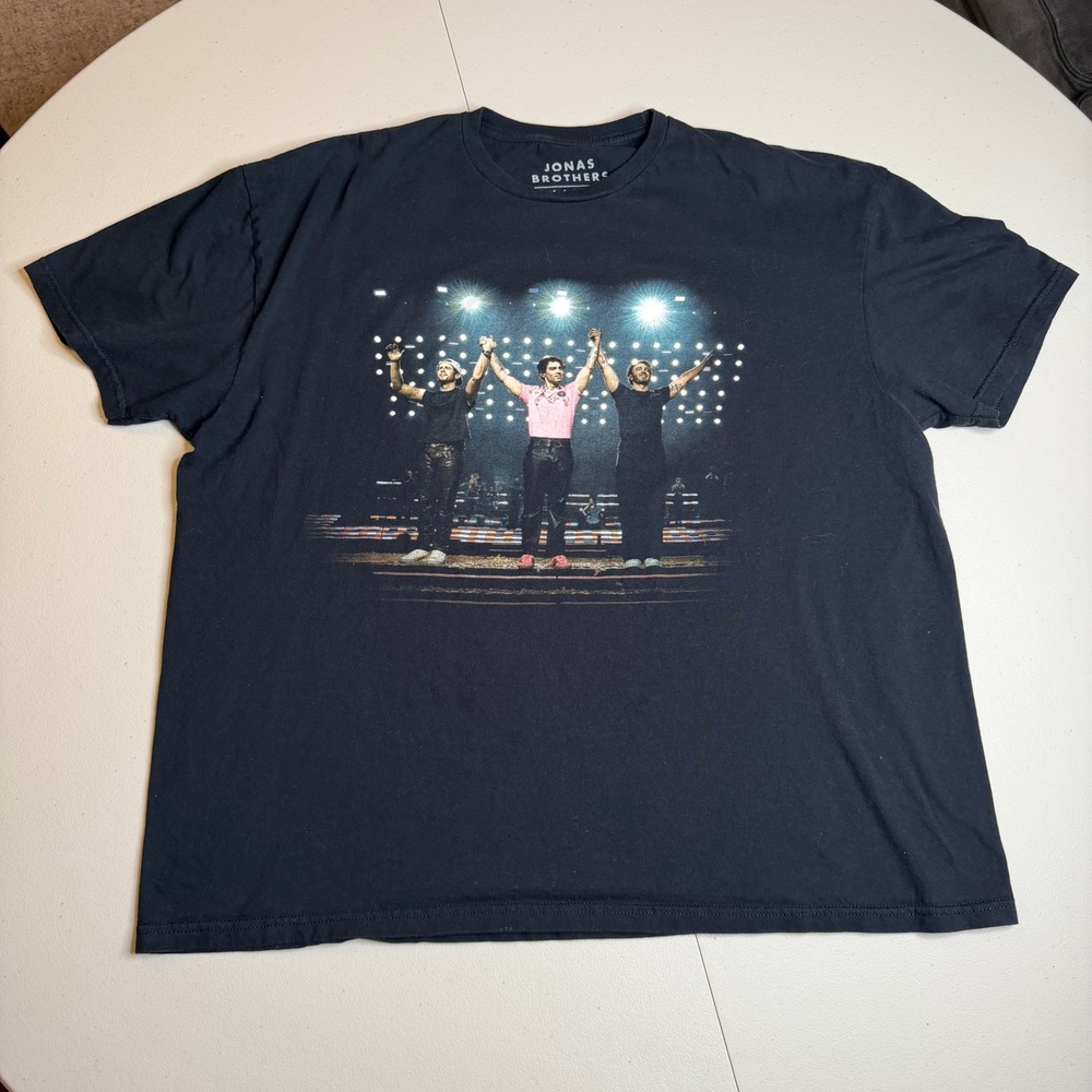 Jonas Brothers Five Albums One Night 2023 Tour T-Shirt Black 2XL Concert Tee